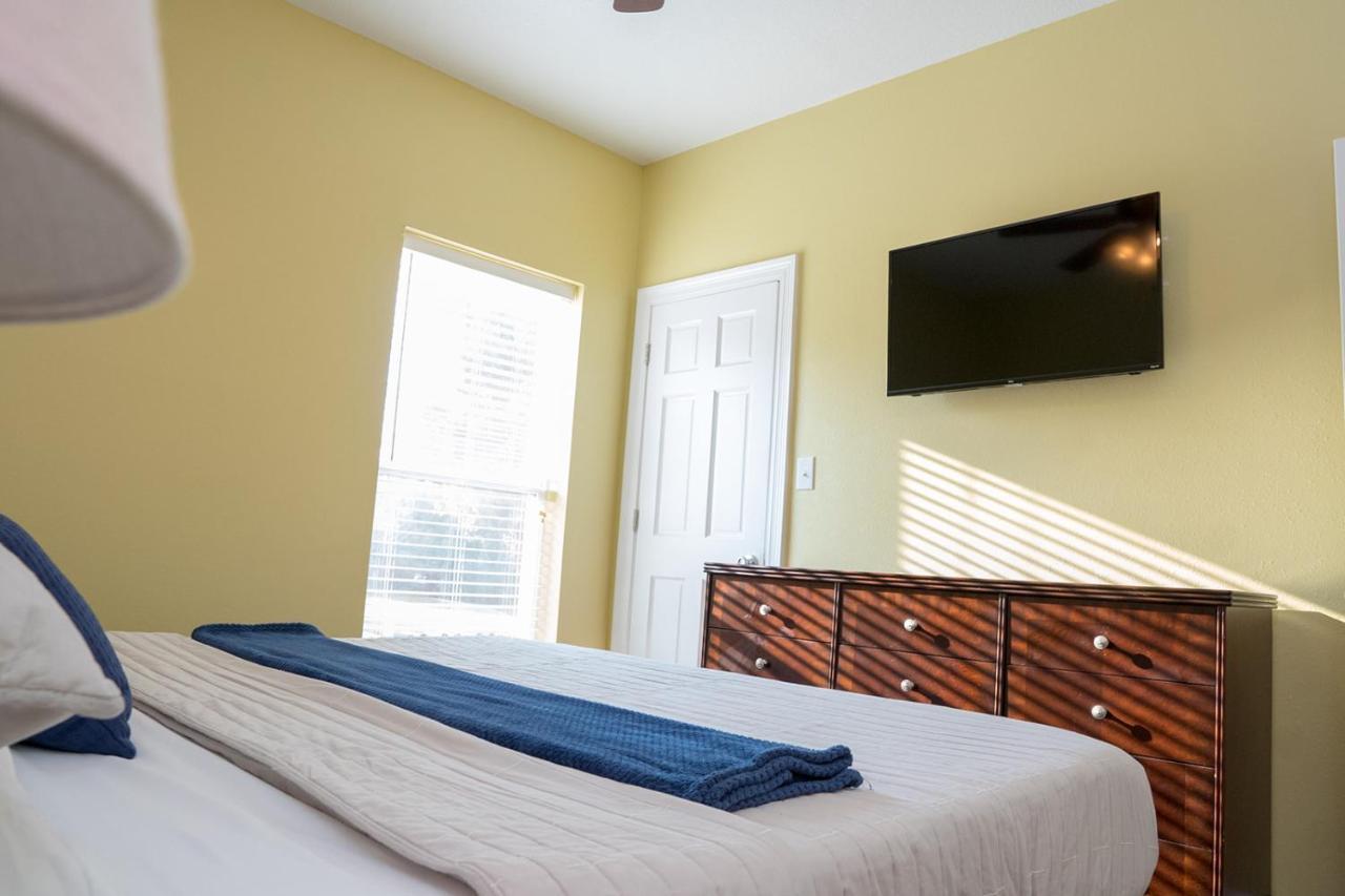 Serene 3Br Apartment 4Tvs Free Wi-Fi & Parking -E- Moss Point Exterior photo